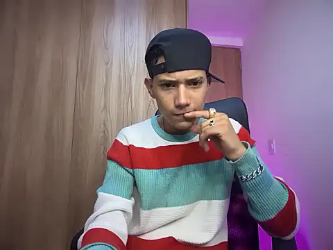 Toy boy777 online show from March 2026 05:30:01 AM