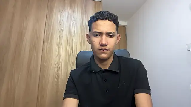 Toy boy777 online show from March 2026 02:51:02 AM