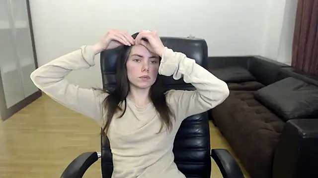 Snapshot of AmelieReve chatting on November 2025 06:18:01 PM AmelieReve online show from November 2025 06:18:01 PM