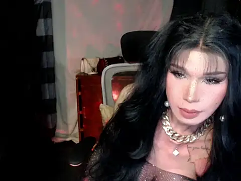 Snapshot of Sexiestasian_ts chatting on December 2025 07:24:01 AM Sexiestasian ts online show from December 2025 07:24:01 AM