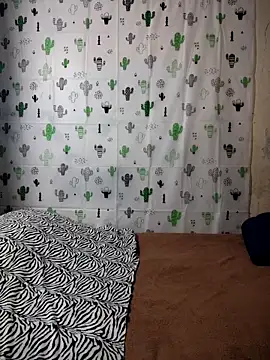 Avannay online show from October 2025 12:06:01 AM