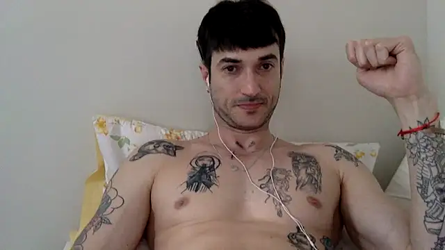 Fubinha online show from December 2025 05:31:02 PM