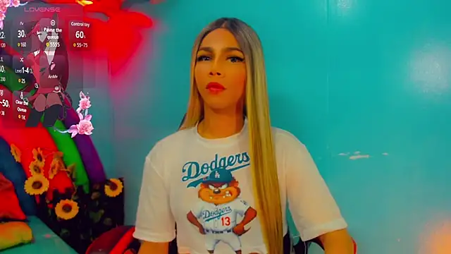 Britany montiel online show from November 2025 07:14:01 PM