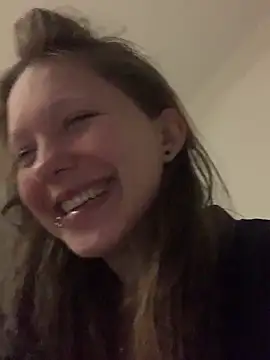 VesnaCrystal online show from December 2025 07:07:02 PM