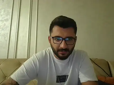 The Oggy online show from September 2025 08:09:02 PM