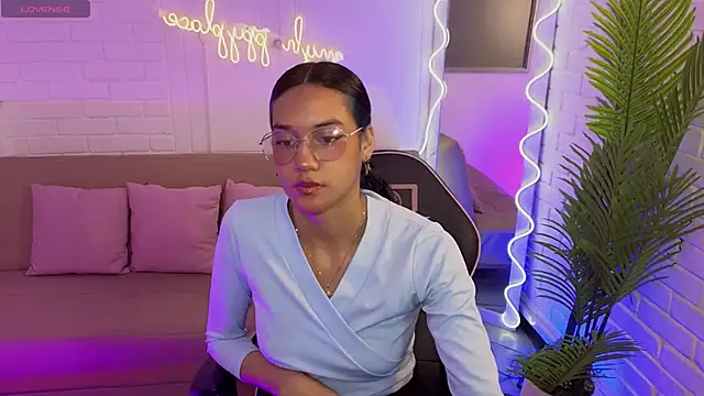 Snapshot of artemiss_tay chatting on September 2025 07:17:01 PM artemiss tay online show from September 2025 07:17:01 PM