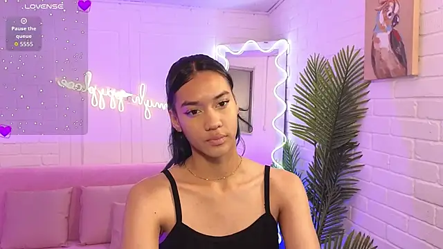 Snapshot of artemiss_tay chatting on October 2025 07:05:01 PM artemiss tay online show from October 2025 07:05:01 PM