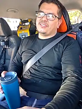 Snapshot of lucho8690 chatting on October 2025 09:15:01 PM lucho8690 online show from October 2025 09:15:01 PM