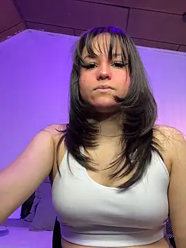 Snapshot of Eymmy_24 chatting on October 2025 01:06:01 AM Eymmy 24 online show from October 2025 01:06:01 AM