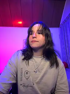 Snapshot of Eymmy_24 chatting on November 2025 02:54:01 AM Eymmy 24 online show from November 2025 02:54:01 AM