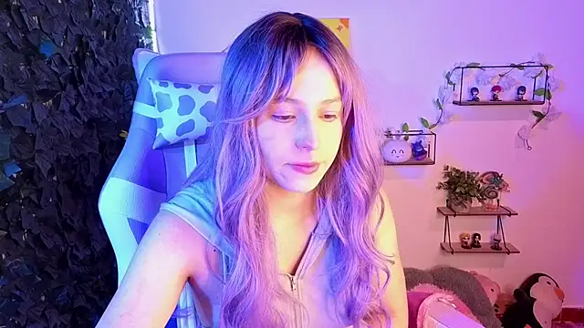 Snapshot of Eymmy_24 chatting on March 2026 01:41:02 AM Eymmy 24 online show from March 2026 01:41:02 AM