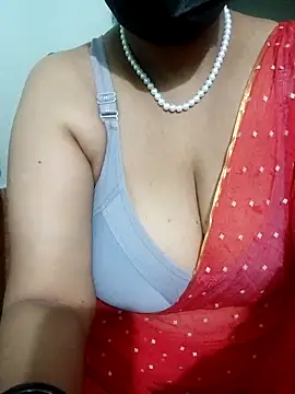 Snapshot of tami_lavanya chatting on May 2026 01:27:01 PM tami lavanya online show from May 2026 01:27:01 PM