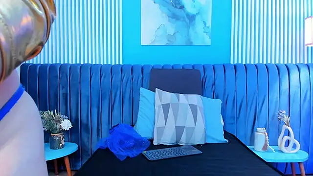 ariannaliss online show from January 2026 04:56:01 PM