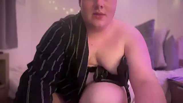 nathanbass online show from October 2025 09:15:02 PM