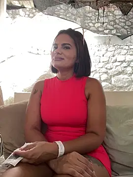 IrinaVelvet online show from November 2025 06:10:01 PM