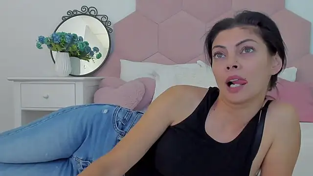 LadyLiia online show from January 2025 08:07:02 AM