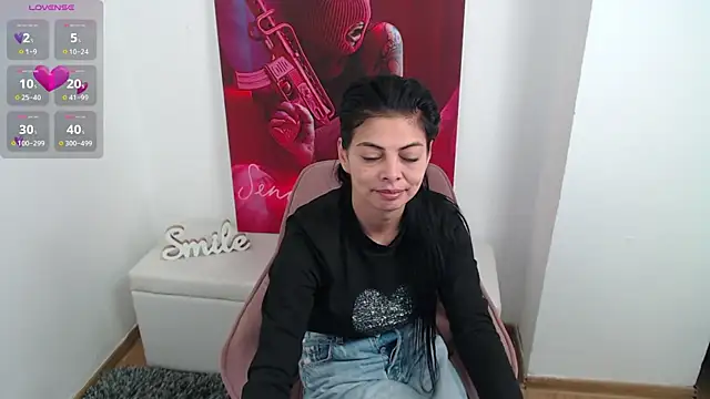 LadyLiia online show from May 2026 04:28:02 AM