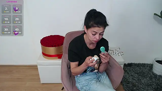 LadyLiia online show from May 2026 03:46:02 AM