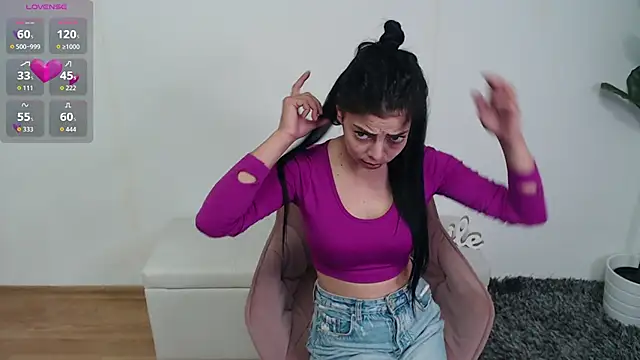 LadyLiia online show from May 2026 03:57:01 AM
