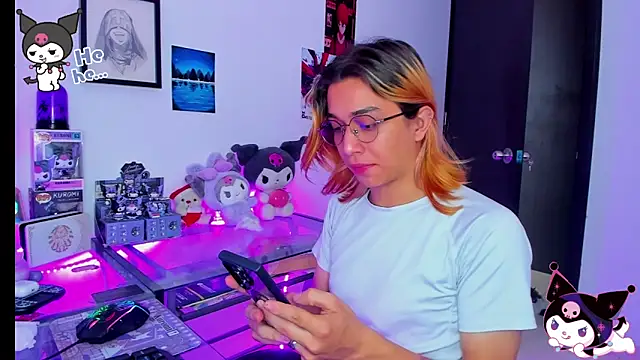 KeitaMoon online show from December 2025 02:01:01 PM