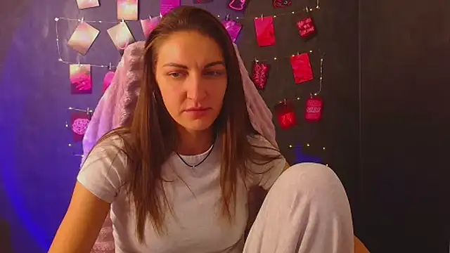 Aurora Loveu online show from October 2025 09:48:01 PM