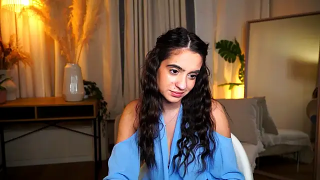 miilky wayy online show from February 2026 05:00:02 PM