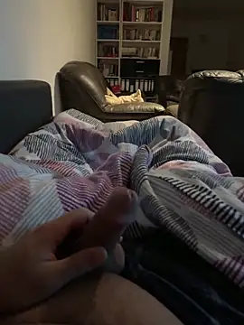 Snapshot of geilheit12 chatting on November 2025 09:05:02 PM geilheit12 online show from November 2025 09:05:02 PM