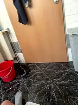 Snapshot of geilheit12 chatting on January 2026 08:08:01 AM geilheit12 online show from January 2026 08:08:01 AM