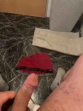 Snapshot of geilheit12 chatting on February 2026 04:36:02 PM geilheit12 online show from February 2026 04:36:02 PM