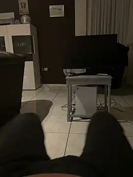 Snapshot of geilheit12 chatting on February 2026 07:22:01 PM geilheit12 online show from February 2026 07:22:01 PM