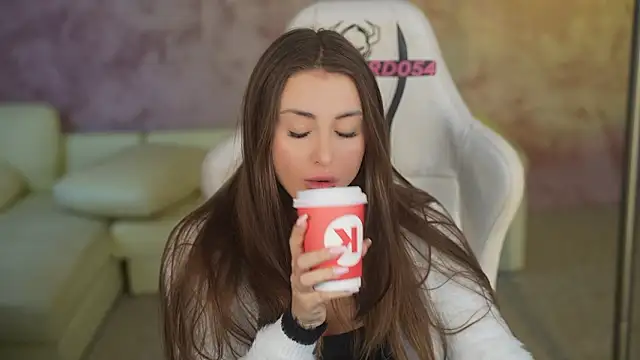 Snapshot of Luna_secretgirl chatting on February 2026 08:57:02 AM Luna secretgirl online show from February 2026 08:57:02 AM