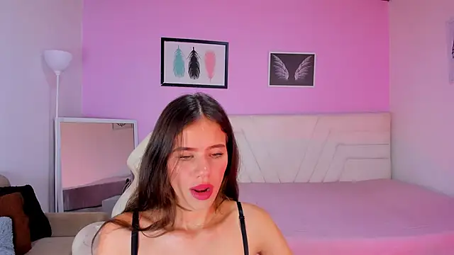 fressittalove01 online show from October 2025 01:19:01 PM