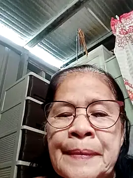 Sweet-Lita50 online show from November 2025 04:22:01 AM