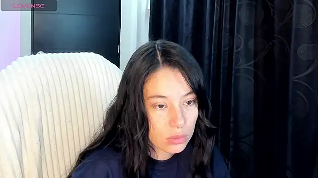 Snapshot of Samantha_blow chatting on October 2025 03:26:02 AM Samantha blow online show from October 2025 03:26:02 AM