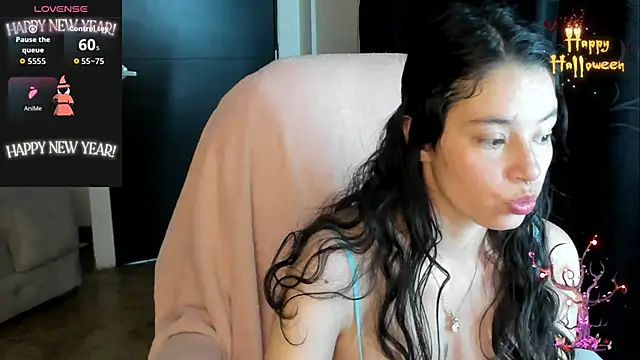 Snapshot of Samantha_blow chatting on October 2025 04:31:01 AM Samantha blow online show from October 2025 04:31:01 AM