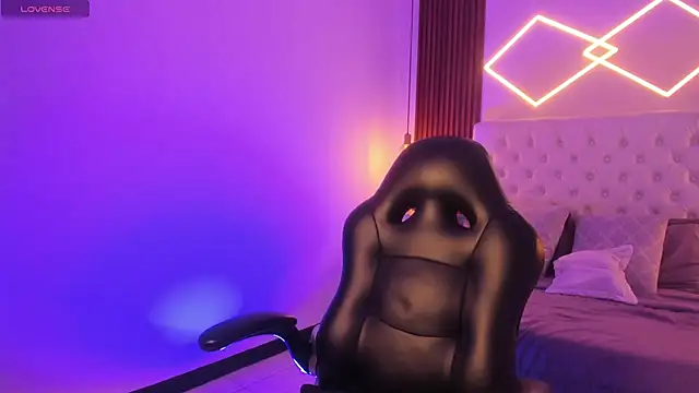 Snapshot of ZamabyCrucie chatting on January 2026 10:56:02 PM ZamabyCrucie online show from January 2026 10:56:02 PM