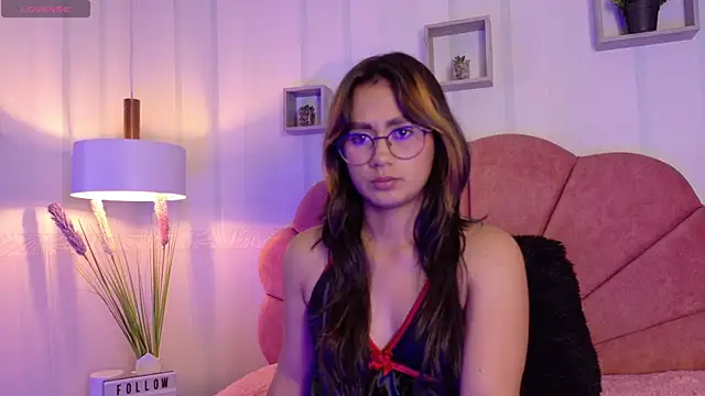 Snapshot of Conejita_420 chatting on October 2025 08:17:01 PM Conejita 420 online show from October 2025 08:17:01 PM