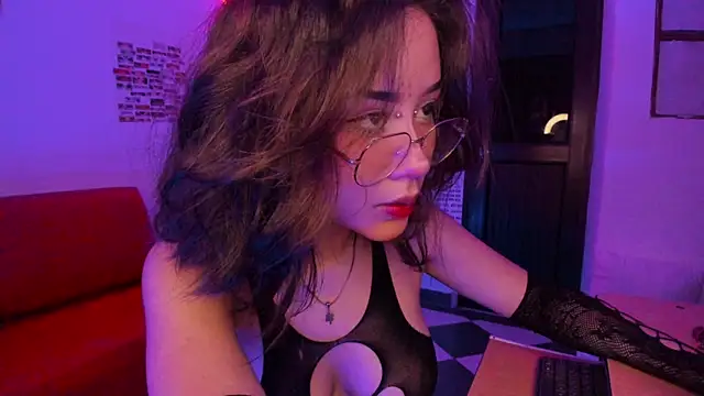 Nix Girl online show from November 2025 06:12:02 AM