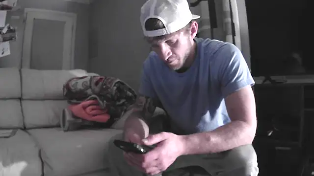 Snapshot of IsAparty chatting on February 2026 10:33:02 AM IsAparty online show from February 2026 10:33:02 AM