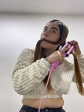 CharlotteBrownn  online show from October 2025 03:29:02 AM