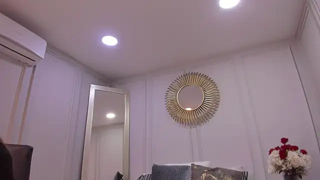 CharlotteBrownn  online show from February 2026 03:25:02 AM