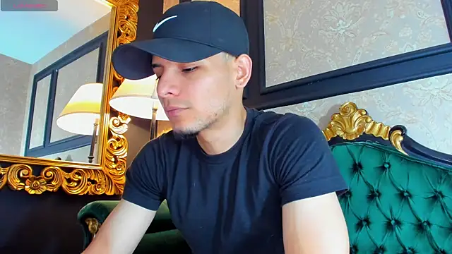 Snapshot of AlessandroKiing chatting on May 2026 09:11:02 PM AlessandroKiing online show from May 2026 09:11:02 PM