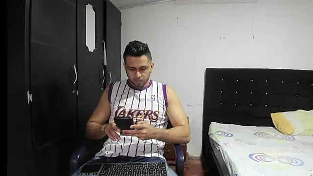 Ryan xc1 online show from November 2025 08:08:01 PM