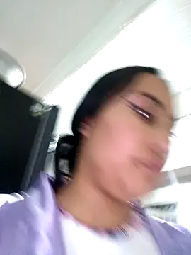 Venus Rivers online show from September 2025 05:01:02 AM