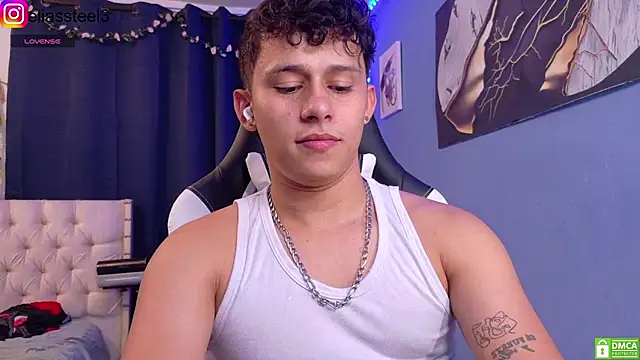 Snapshot of elias_steel1 chatting on August 2026 10:34:02 PM elias steel1 online show from August 2026 10:34:02 PM
