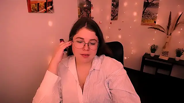 Snapshot of _Lovely_Mary chatting on September 2025 08:03:01 AM  Lovely Mary online show from September 2025 08:03:01 AM