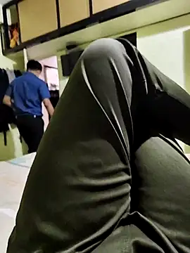 Kartik200798 online show from September 2025 04:56:01 PM