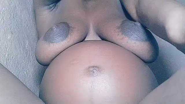 Chloe2001 online show from November 2025 09:31:01 AM