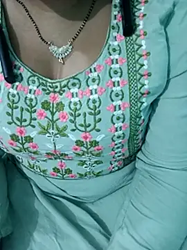 Snapshot of Anjali-bhabhi chatting on October 2025 08:42:01 PM Anjali-bhabhi online show from October 2025 08:42:01 PM