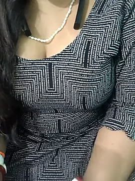 Snapshot of Anjali-bhabhi chatting on November 2025 10:04:02 AM Anjali-bhabhi online show from November 2025 10:04:02 AM